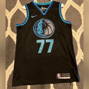 Luka Doncic Jersey